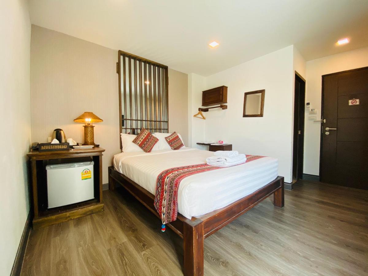 C Hotel Boutique And Comfort Chiang Mai Exterior foto