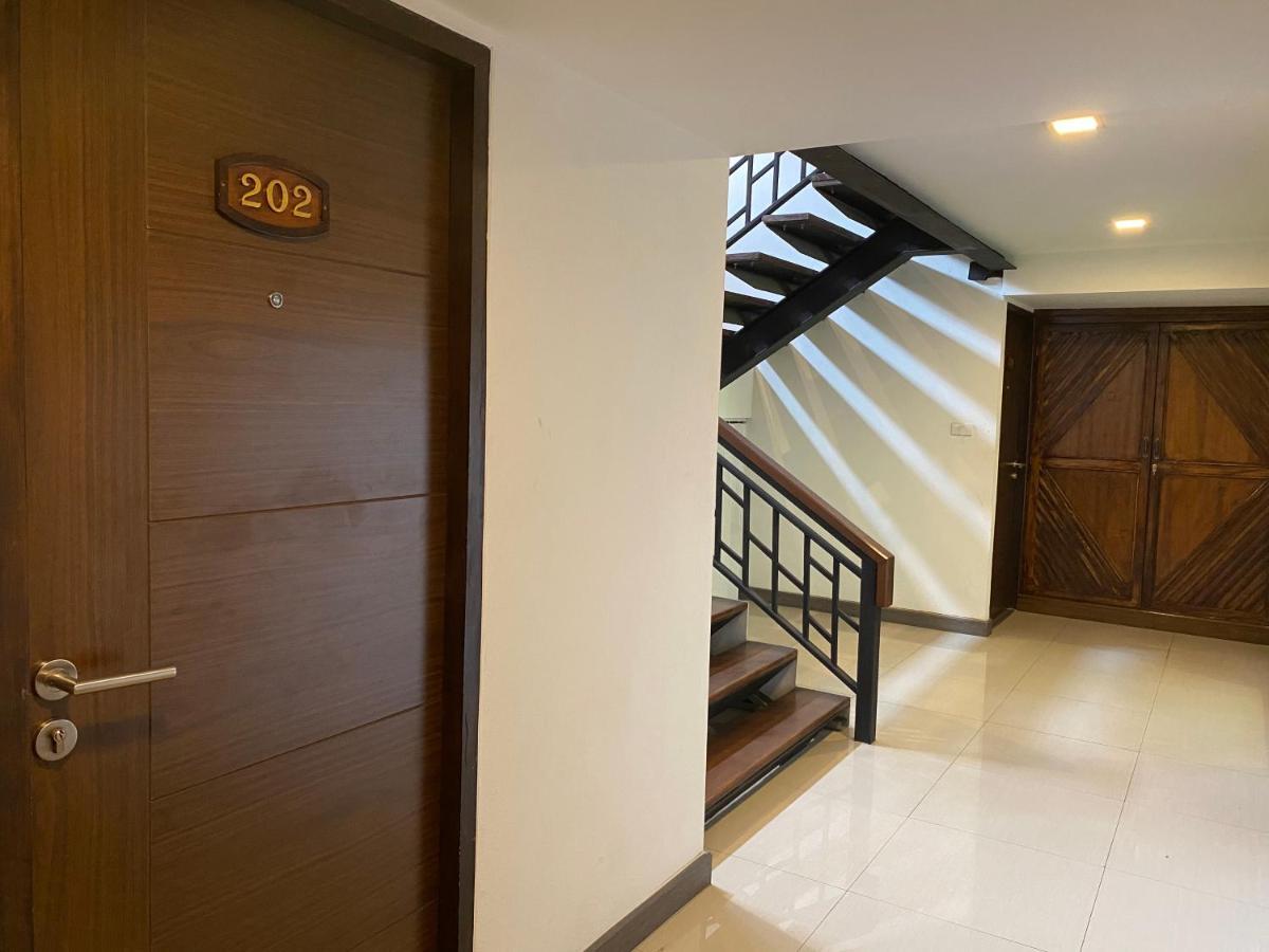 C Hotel Boutique And Comfort Chiang Mai Exterior foto